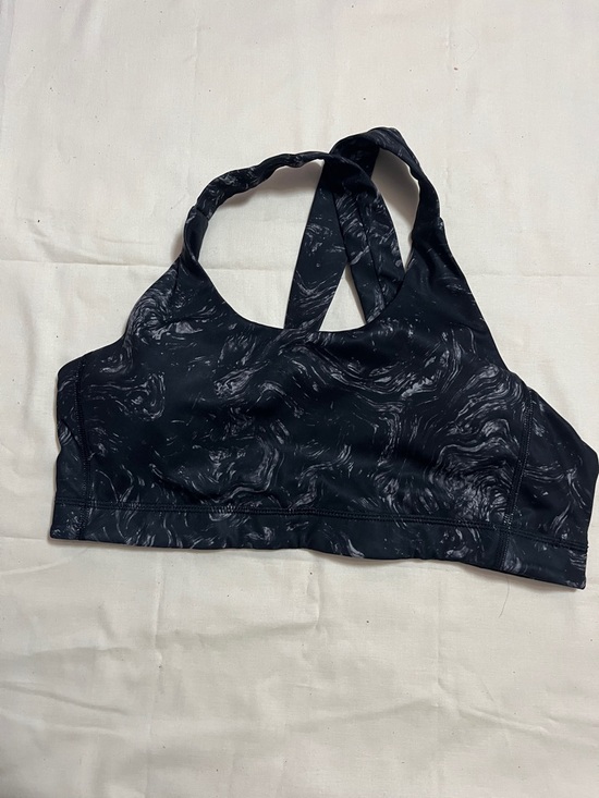 lululemon athletica Other - lululemon athletica Black Marble Scoopneck Crossback Sports Bra